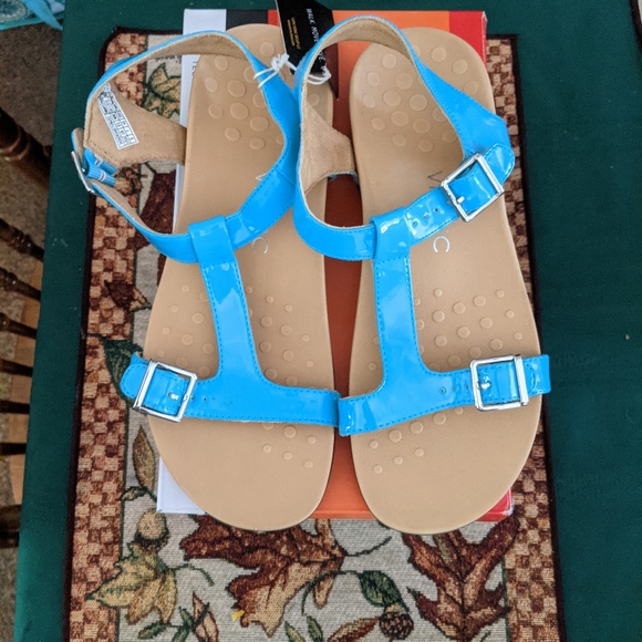 Vionic Shoes - Vionic Sandals